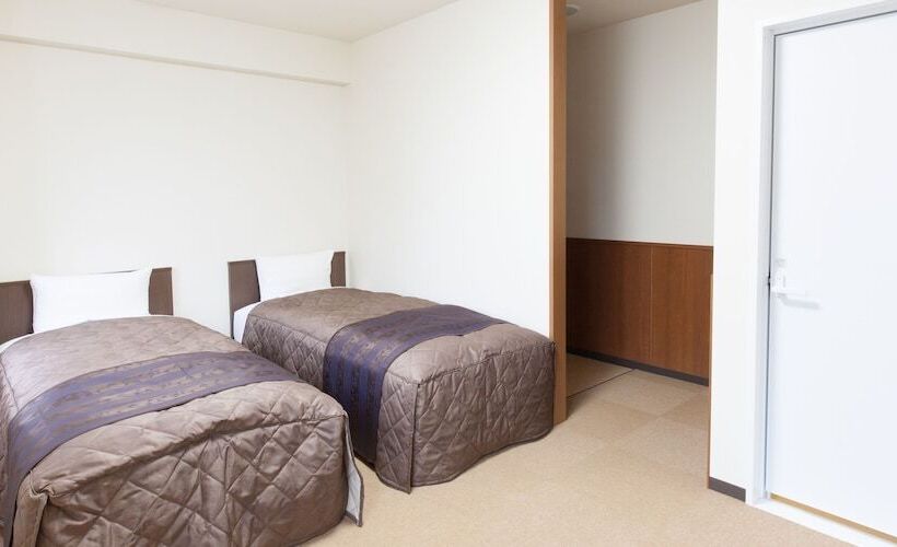 חדר סופריור, Wakamatsu Excel