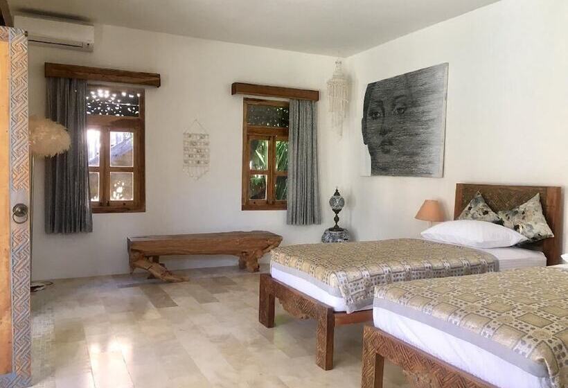اتاق سوپریور با چشم‌انداز کوهستان, Sun Suko Boutique Resort