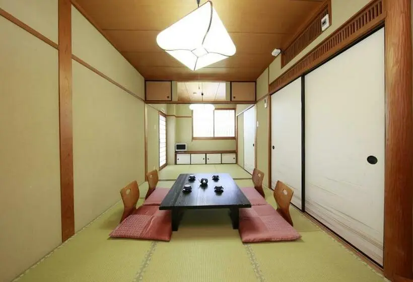 スタンダード４人部屋, Yamadaya
