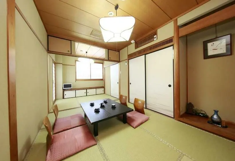 スタンダード４人部屋, Yamadaya