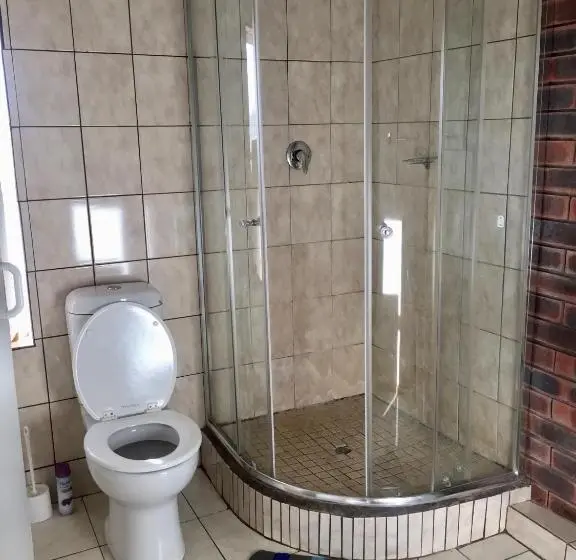 اتاق استاندارد سه نفره, Hae Bed And Breakfast