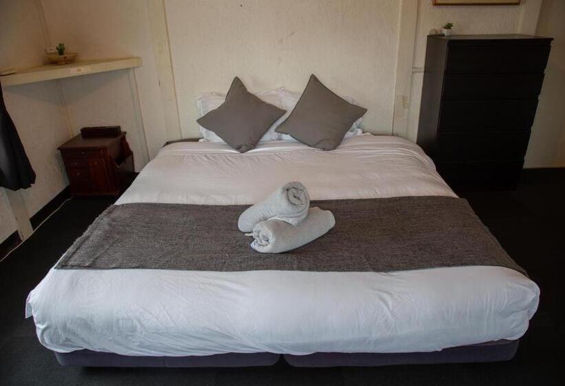 エコノミールーム, Powder Temple