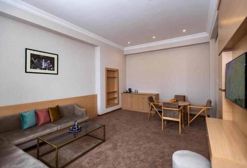 اتاق لوکس با بالکن, Marxal Resort & Spa