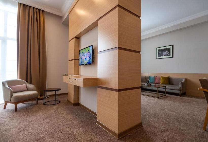 اتاق لوکس با بالکن, Marxal Resort & Spa