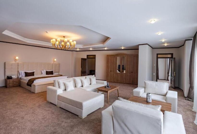 سوییت اجرایی, Marxal Resort & Spa