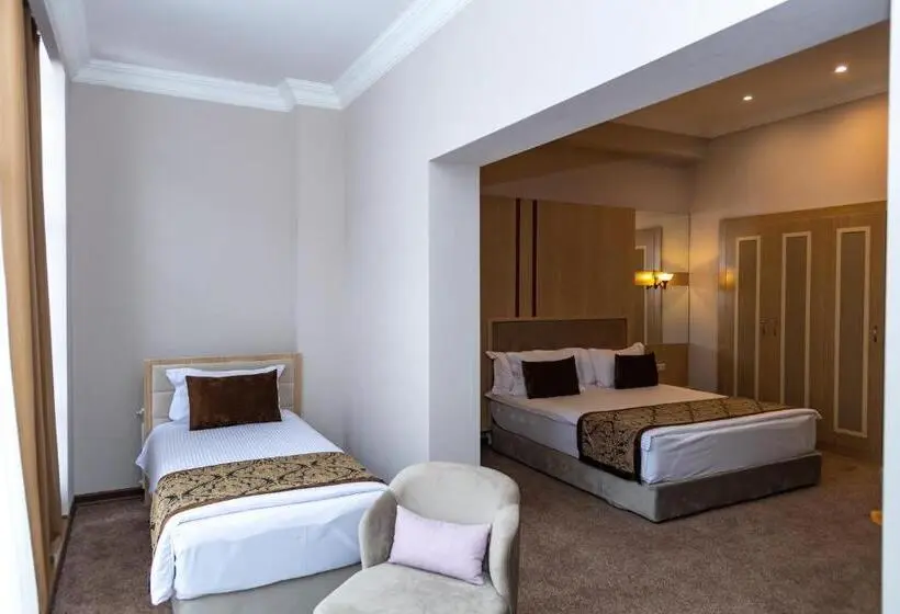 اتاق استاندارد سه نفره, Marxal Resort & Spa