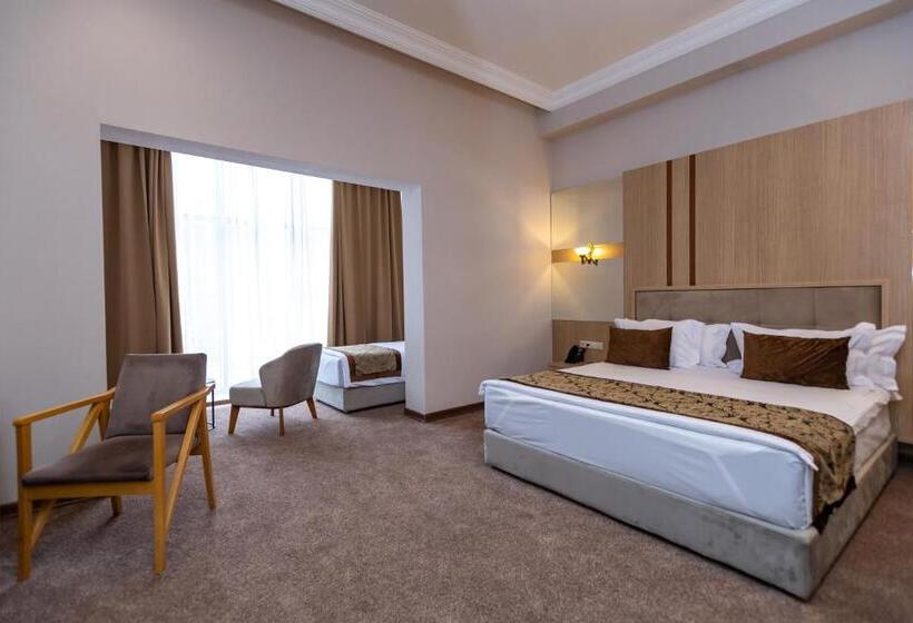 اتاق استاندارد سه نفره, Marxal Resort & Spa