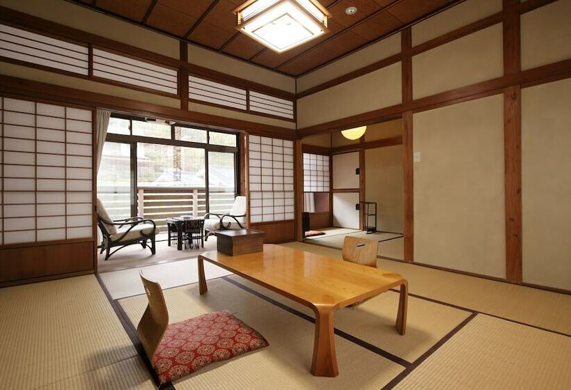 Номер Стандарт, Shimizu Ryokan