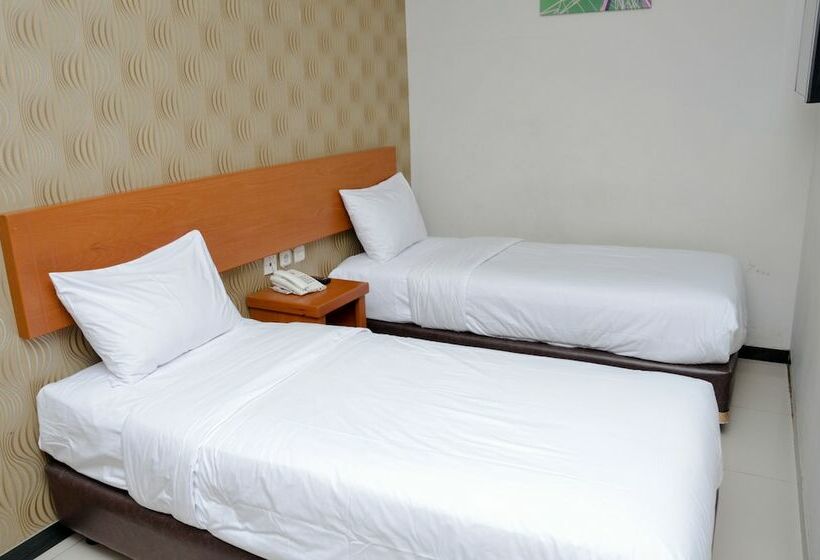 Superior Rum, Sunrise Hotel Semarang