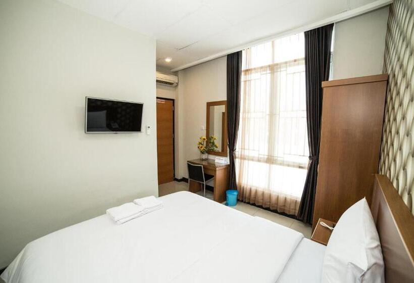 Superior Rum, Sunrise Hotel Semarang