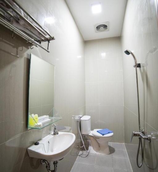 Deluxe Rum, Sunrise Hotel Semarang