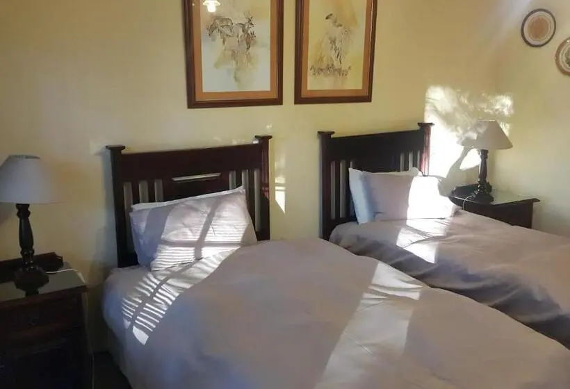 اتاق استاندارد, Albatross B&b