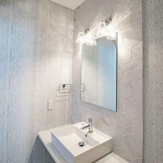 景色の見える一ベッドルームアパートメント, Starry