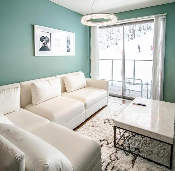 景色の見える一ベッドルームアパートメント, Starry