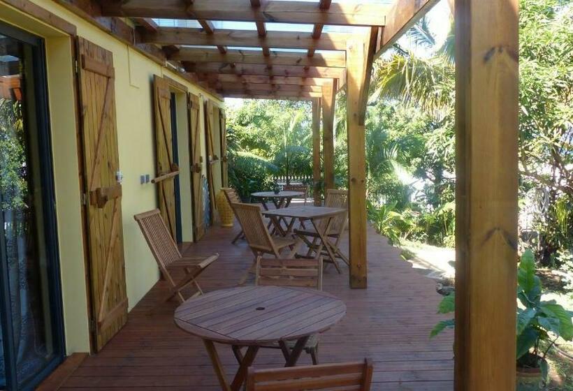 اتاق استاندارد, Bois De Santal Chambre D Hôtes