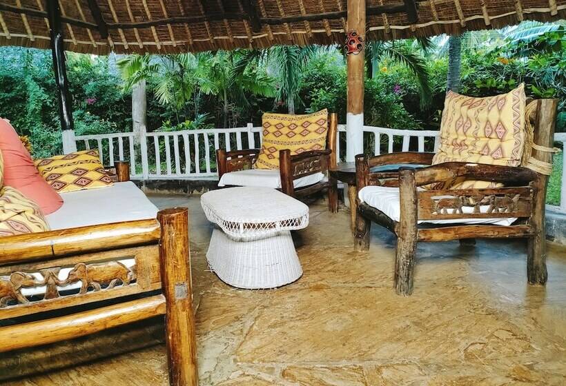 خانه 1 خوابه, Upani In Diani