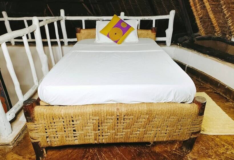 خانه 1 خوابه, Upani In Diani