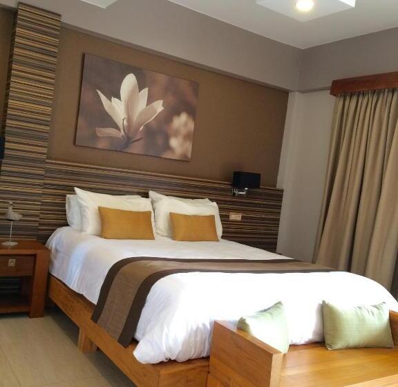 Habitació Superior, Colibri