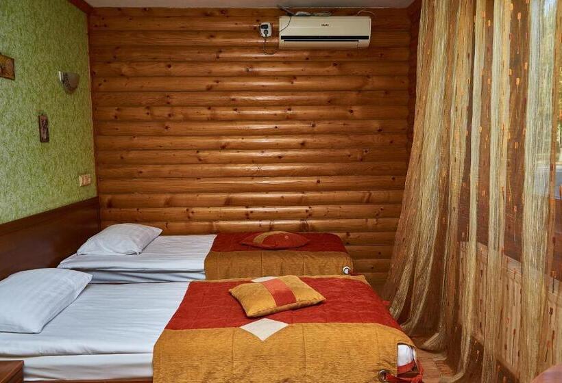 اتاق لوکس, Gostiniy Dvor Non Stop