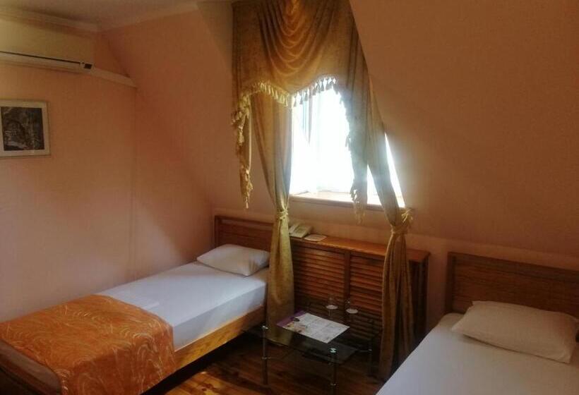 اتاق استاندارد, Gostiniy Dvor Non Stop