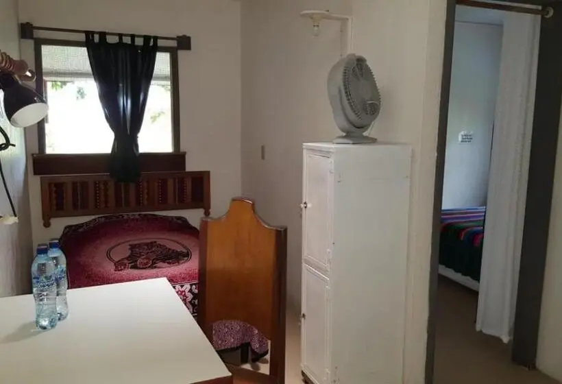 تختخواب در اتاق مشترک, La Casa De Don David