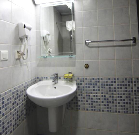 标准间, Manazel Alaswaf