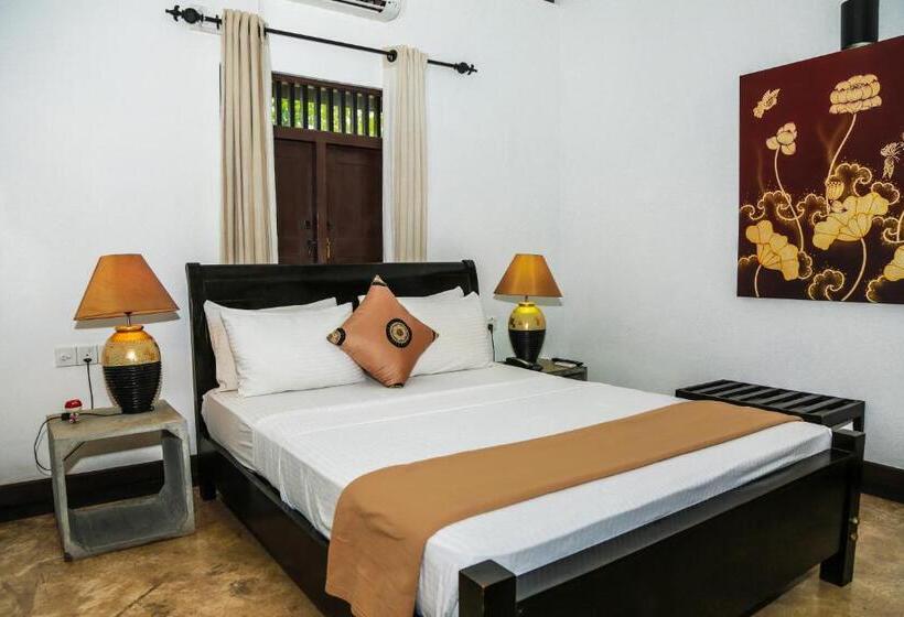 Номер Стандарт, Oak Ray Elephant Lake