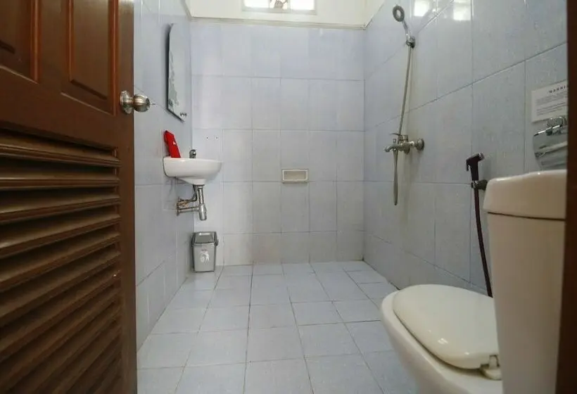 スタンダードルーム, Capital O Hotel Andalus Cibogo Puncak