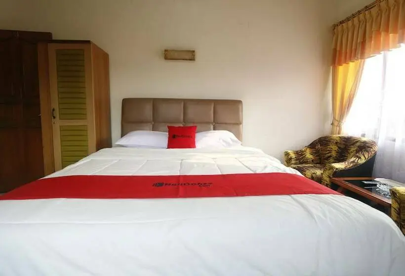 デラックスルーム, Capital O Hotel Andalus Cibogo Puncak