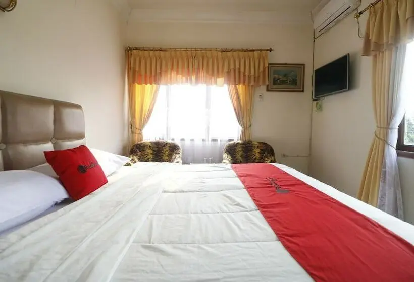 デラックスルーム, Capital O Hotel Andalus Cibogo Puncak