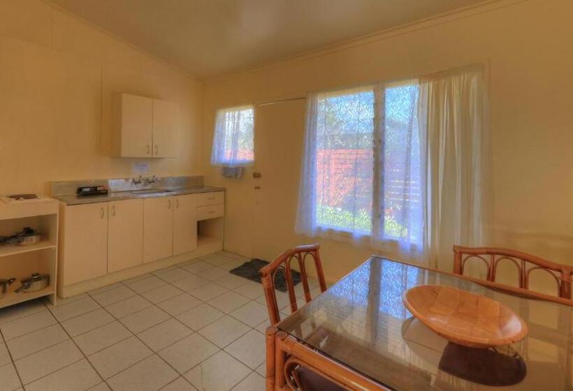 اتاق خانوادگی با چشمانداز باغ, Kiikii Inn & Suites