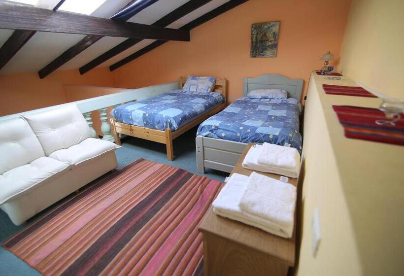 سوییت خانوادگی, Casa Verde B&b