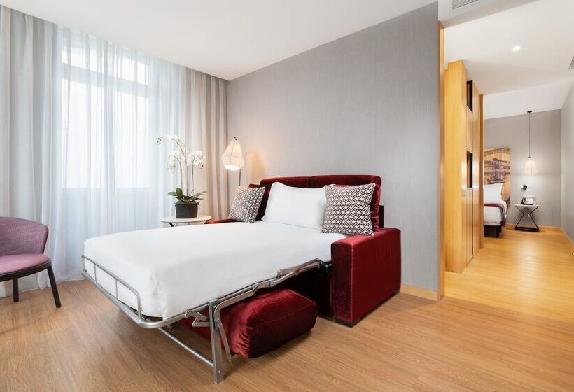 سوییت جونیور, Eurostars Porto Centro