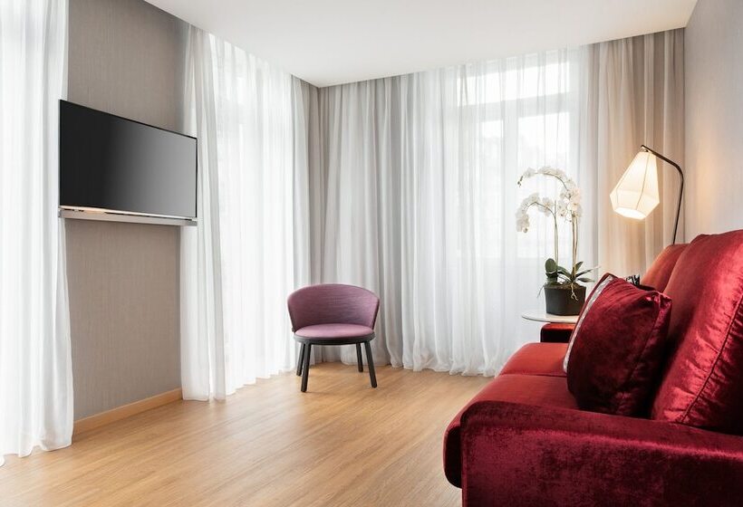 سوییت جونیور, Eurostars Porto Centro