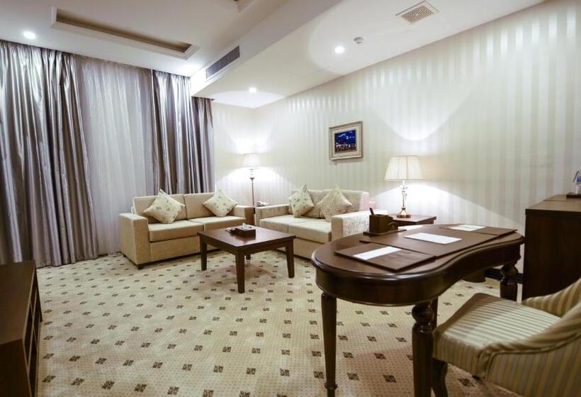 스위트 킹사이즈 침대, Verta Hotel Qouraish