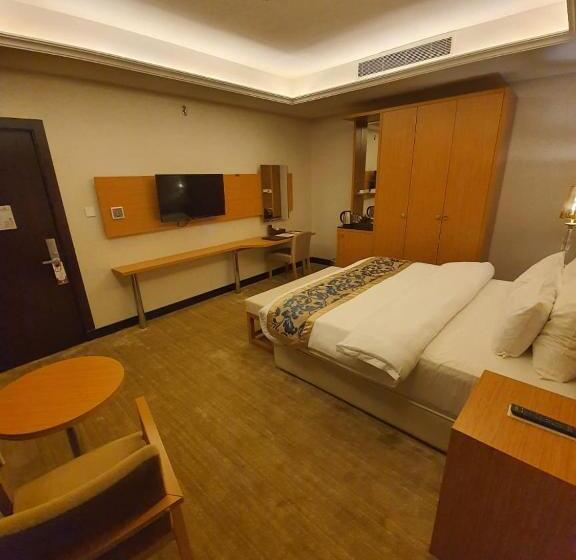 غرفة قياسية فردية, Verta Hotel Qouraish