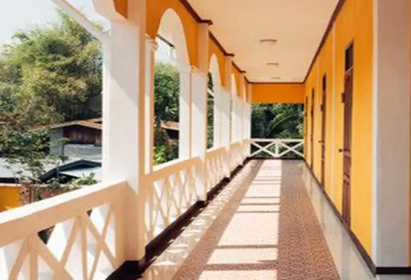 اتاق لوکس, Le Jardin