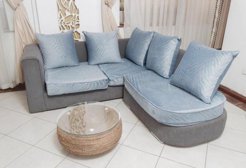 اتاق سوپریور, Melili