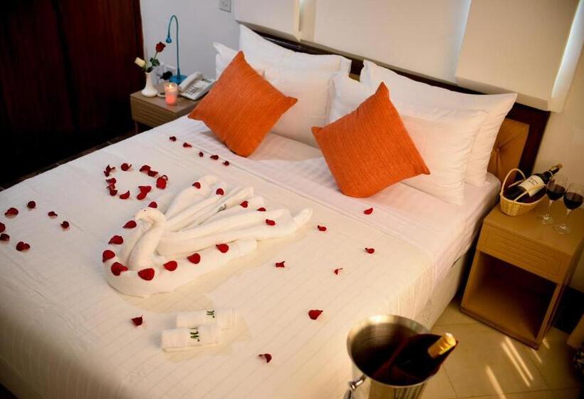 اتاق سوپریور, Melili