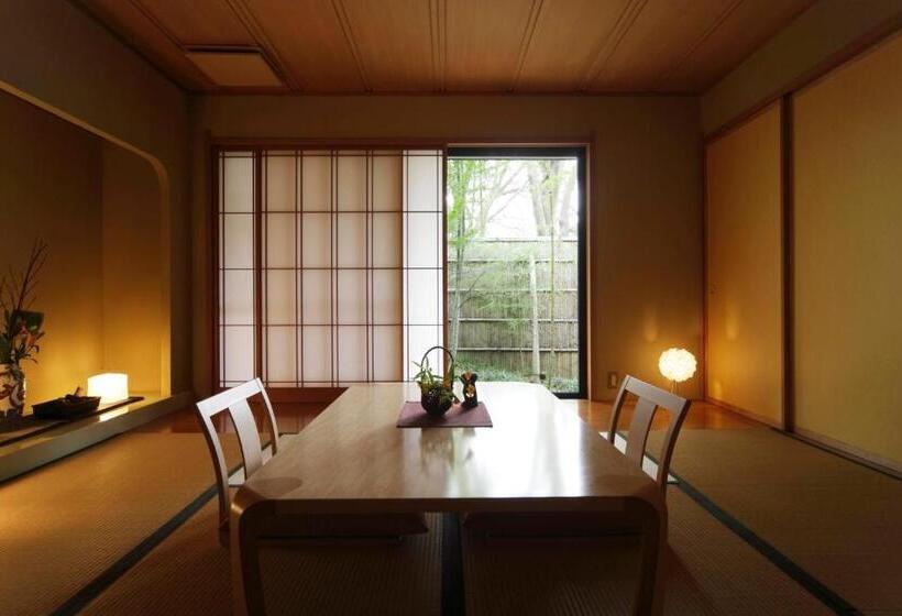 豪华套房, Auberge Suzukane