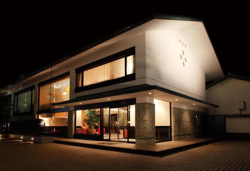 豪华套房, Auberge Suzukane