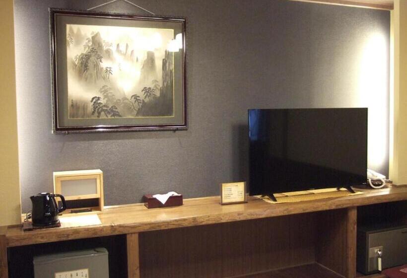 Семейный Номер Deluxe, Shinseikan