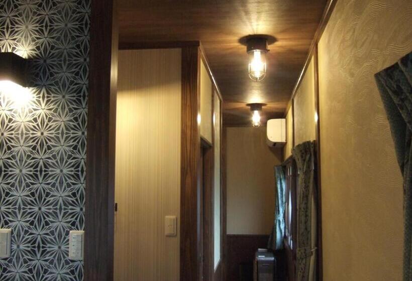 غرفة ديلوكس عائلية, Shinseikan