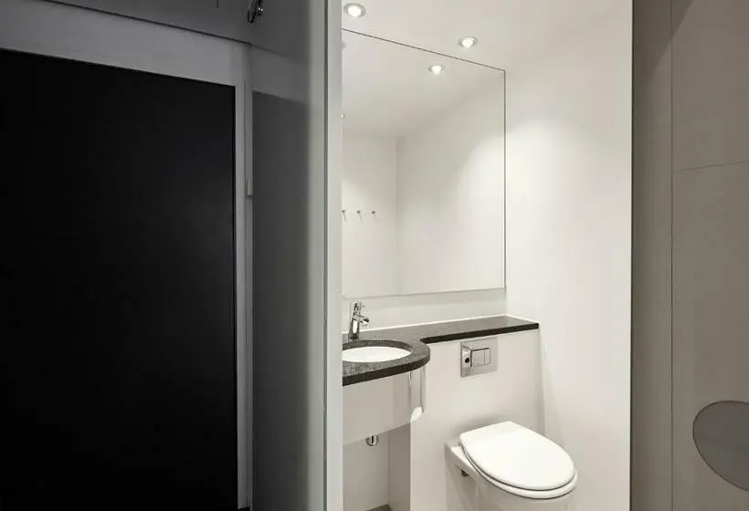Standard Yhden Hengen Huone, Steel House Copenhagen