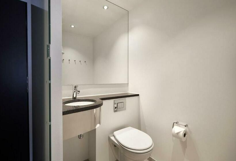 غرفة قياسية فردية, Steel House Copenhagen