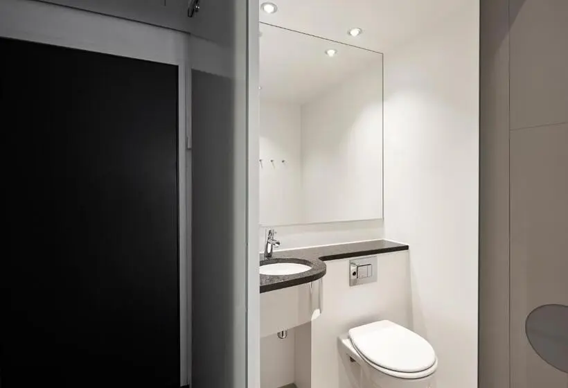 Yhden Hengen Huone Terassi, Steel House Copenhagen