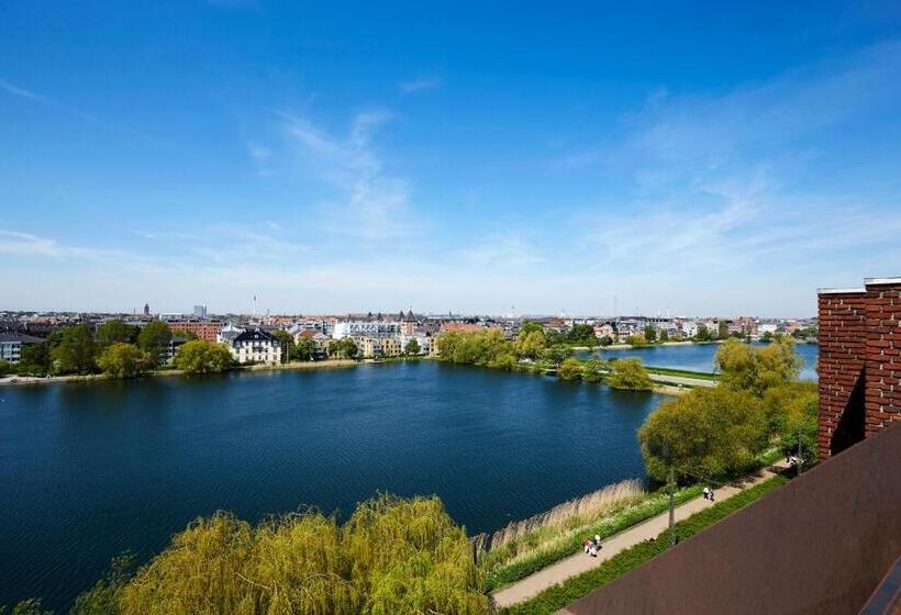 ‫غرفة فردية مزودة بتراس, Steel House Copenhagen