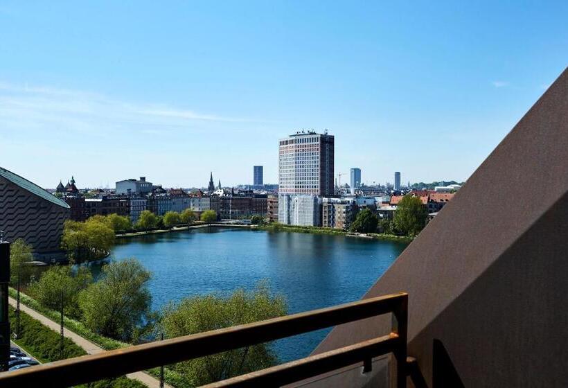 ‫غرفة فردية مزودة بتراس, Steel House Copenhagen