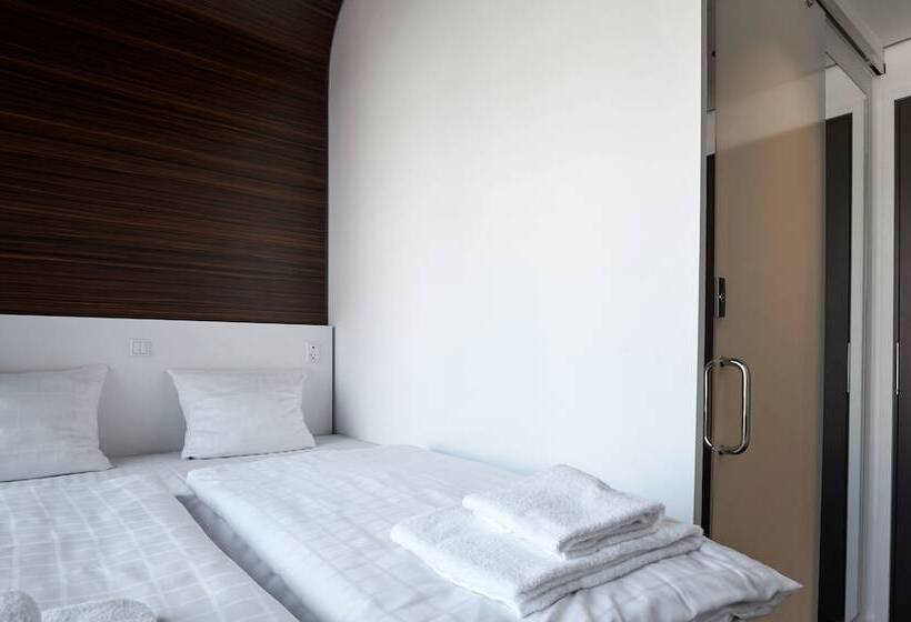 غرفة قياسية مزوَّدة بتراس, Steel House Copenhagen