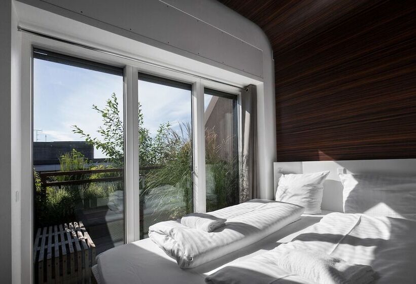 غرفة قياسية مزوَّدة بتراس, Steel House Copenhagen